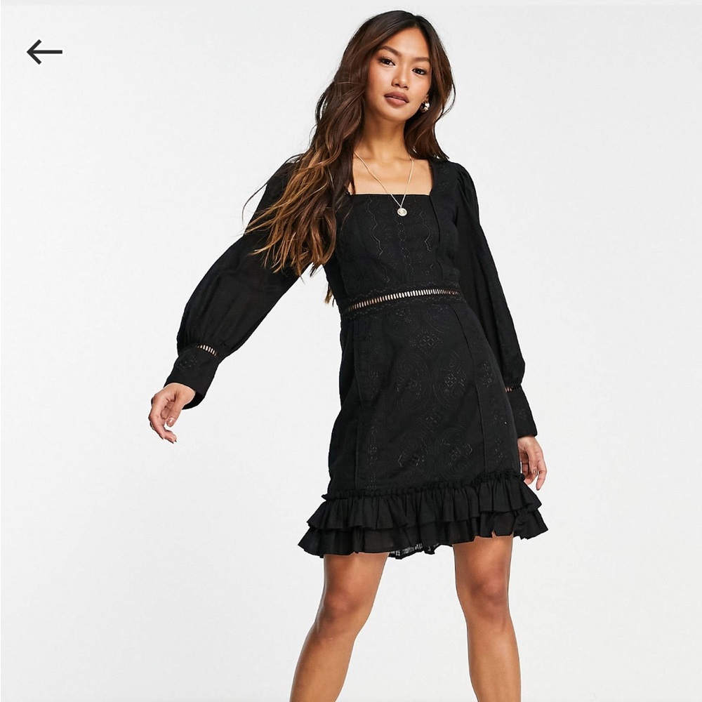 Elegant Black Dress